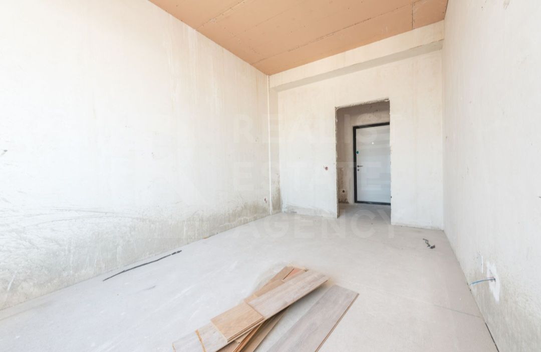 Vânzare, penthouse, 3 camere + living, strada Calea Ieşilor, Sculeni - Poză 14