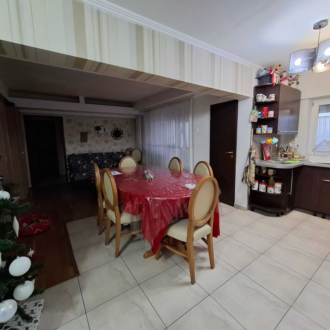 BRASADAS vinde ap cam etaj 2 in zona Avram Iancu. - Poză 3