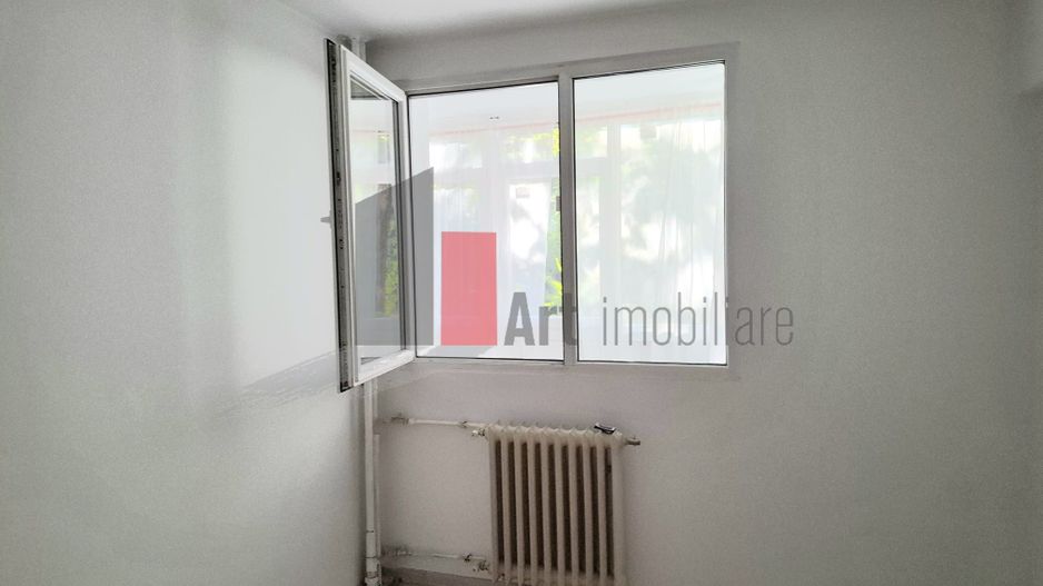 Apartament 3 camere decomandat, bloc H, Str.Rotundă, parter - Poză 9