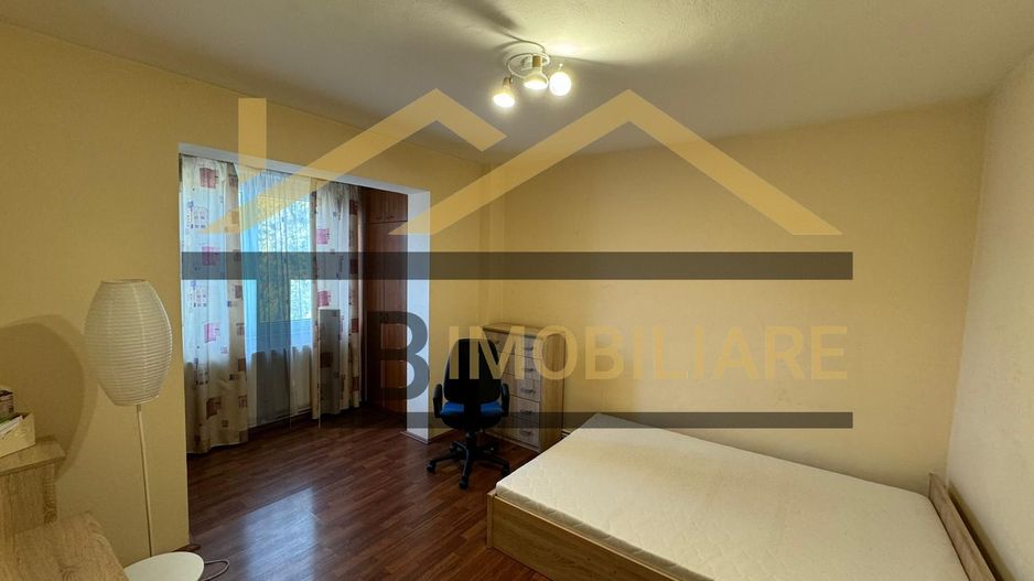 Apartament de 3 camere, 64mp, decomandat, Zona Cornisa - Poză 3