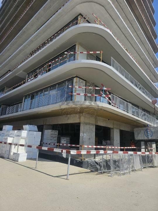 3 Camere | Vedere spre Lac | 3/12 | One Lake District | Cesiune - Poză 7