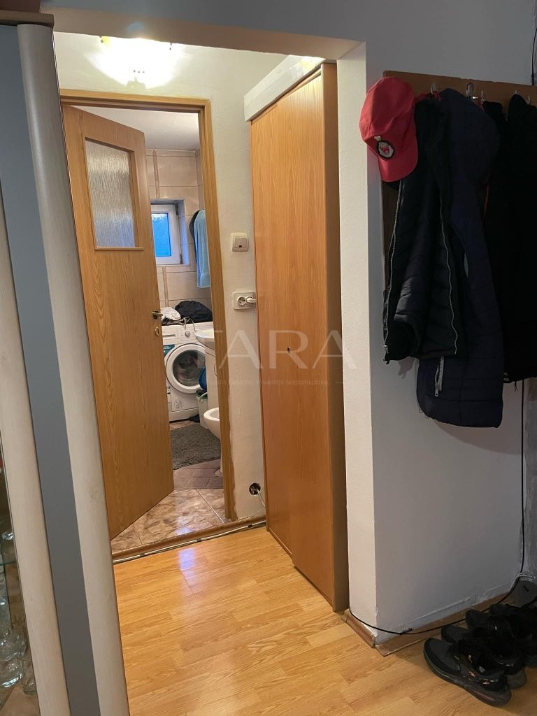 Apartament spațios cu 3 camere,  central Apahida. - Poză 7