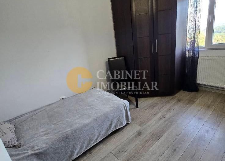 Casa tip duplex - constructie proprie - la asfalt - Poză 7