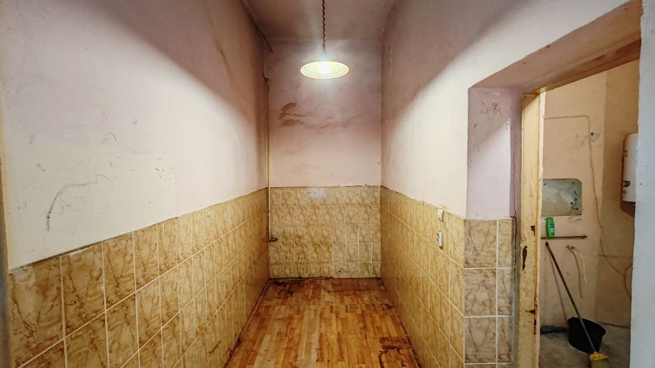 Oferta zilei !!! Garsoniera 33.4 mp utili in Vila - Zona Parcul Carol - Poză 12