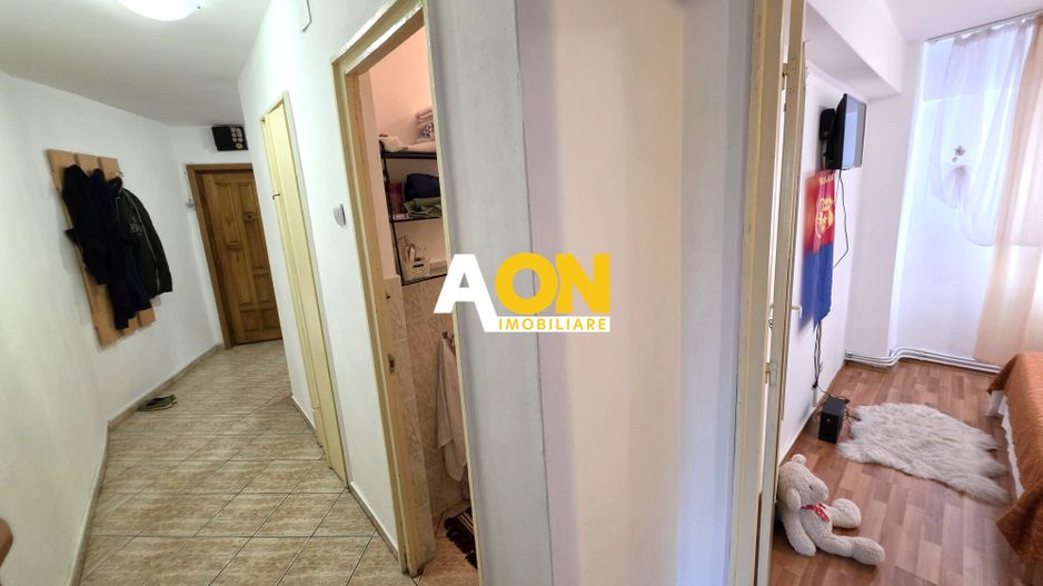 Apartament 3 camere decomandat, etaj 1, zona Tolstoi Cetate - Poză 13