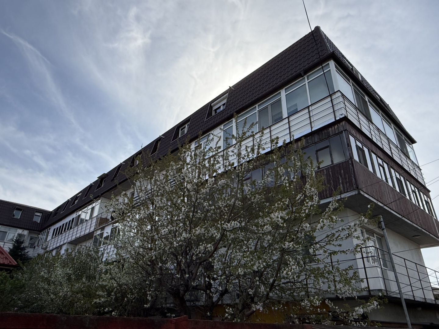 Ap 3 camere - transformat din alipirea a 2 garsoniere - 62 mp - parter - Poză 19