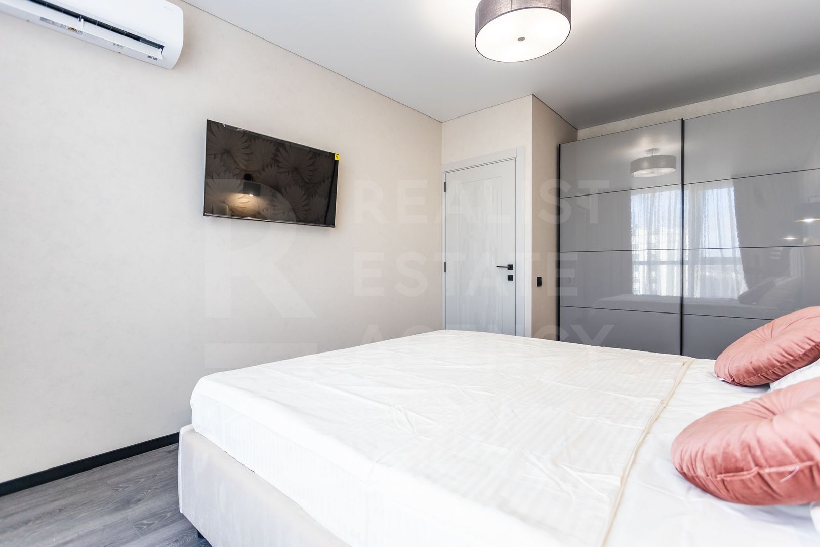 Chirie, apartament, 1 cameră, str. Costeşti, sectorul Centru - Poză 20