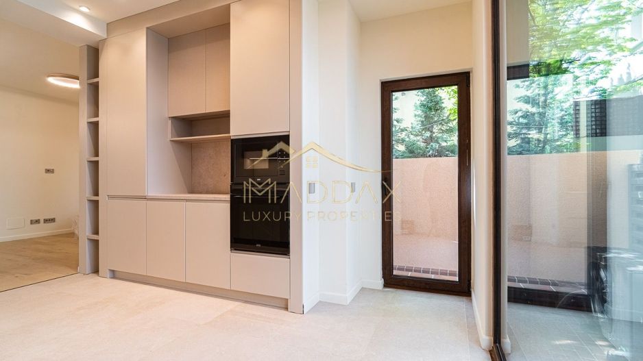 Vila Unica Noua cu 8 camere *300mp* /fotovoltaice si pompa cladura// Dorobanti - Poză 5