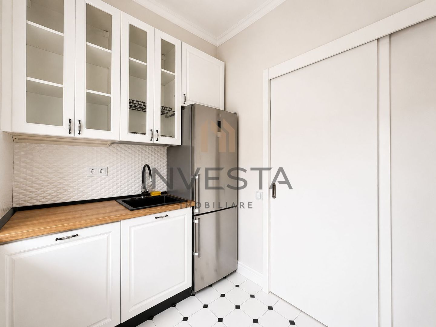 Apartament cu 3 camere si parcare de inchiriat in zona Andrei Muresanu - Poză 10