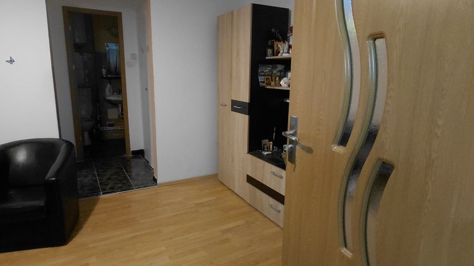 Apartament 2 camere, 45 mp, Micro 40 – Etaj 3/4, centrală termică, balcon - Poză 7