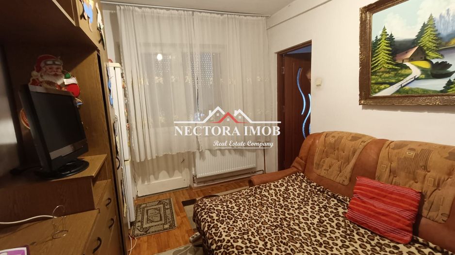 NECTORA IMOB-Apartament 2 camere, Zona Nufarul, 40 mp, mobilat/utilat - Poză 6