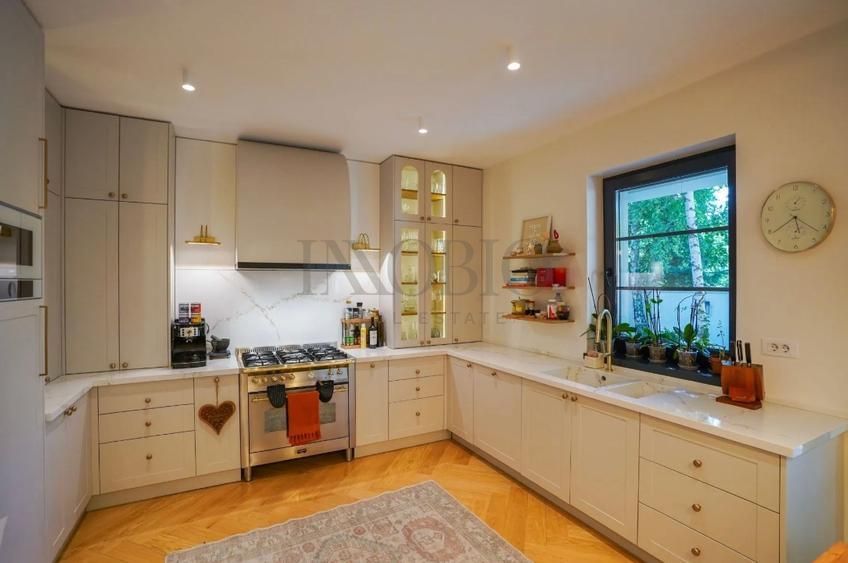 Vilă premium renovată integral | Erou Iancu Nicolae | Grădină privată - Poză 7