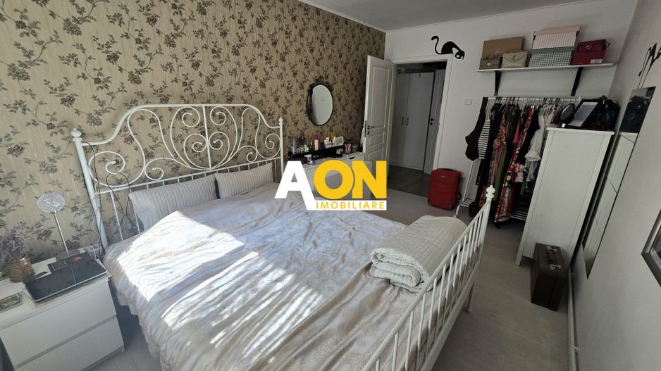 Apartament 3 Camere, Etaj 1 Cetate, Complet Renovat - Poză 3