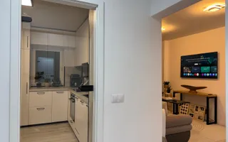 Apartament 3 camere 2 bai, pivita recent renovat-in Sibiu M.Viteazul - Poză 18