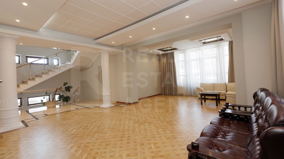 Chirie, casă, 3 nivele, strada Frumoasa, Centru - Poză 36