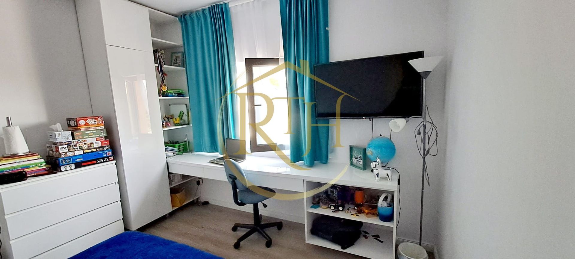 Vând casă  vila cu 5 camere,in Giroc ,materiale premium,comision ,0' - Poză 14