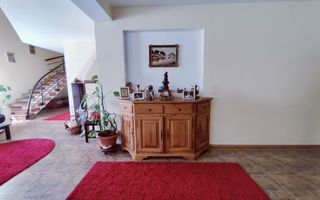 CASA INDIVIDUALA GHIRODA +TEREN 1752 MP - Poză 2