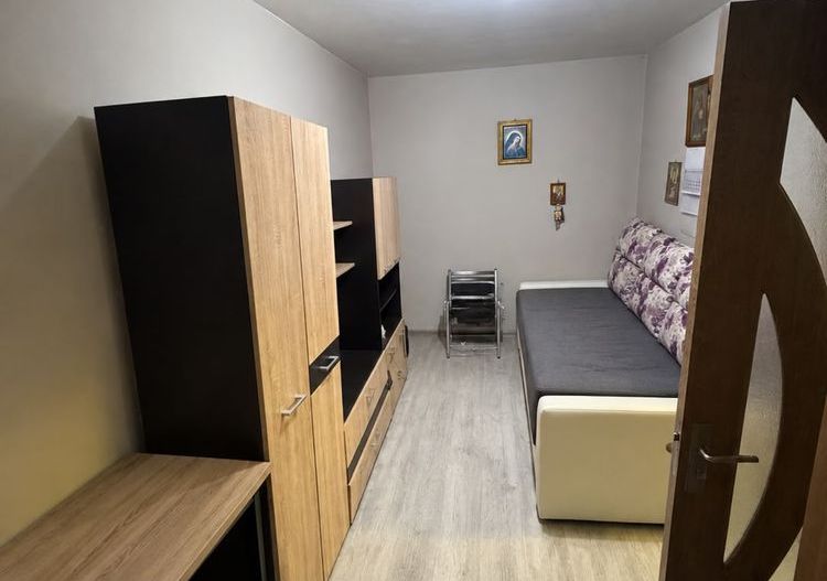 Vand apartament 3 camere micro 40 - Poză 4