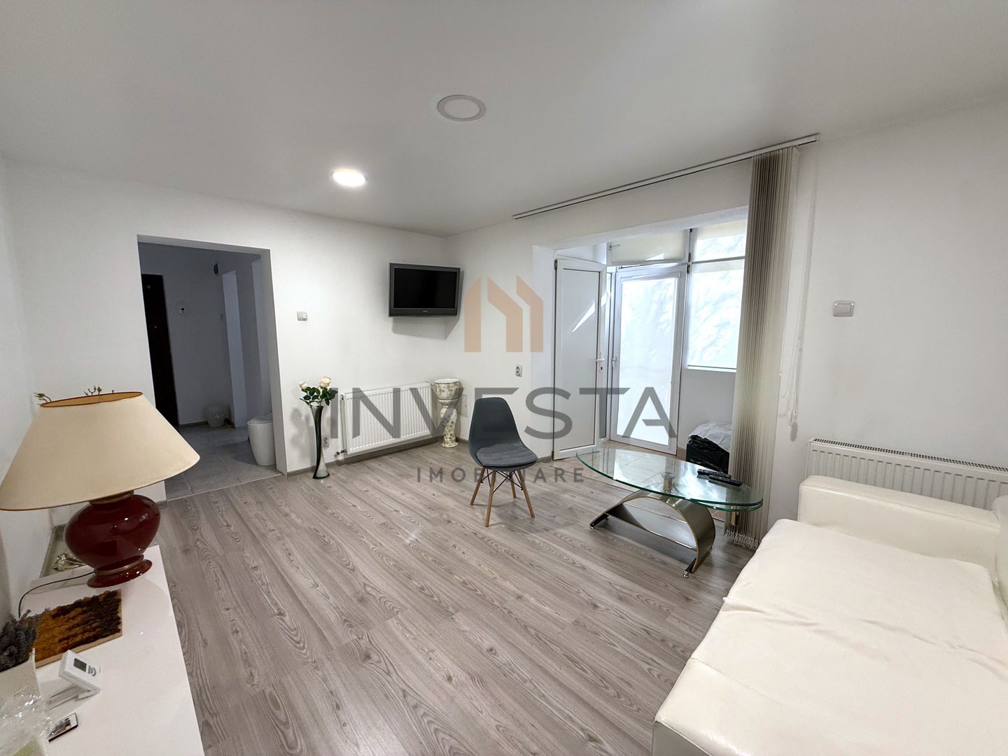 Apartament cu 3 camere decomandate, logie și boxă – Gheorgheni - Poză 2