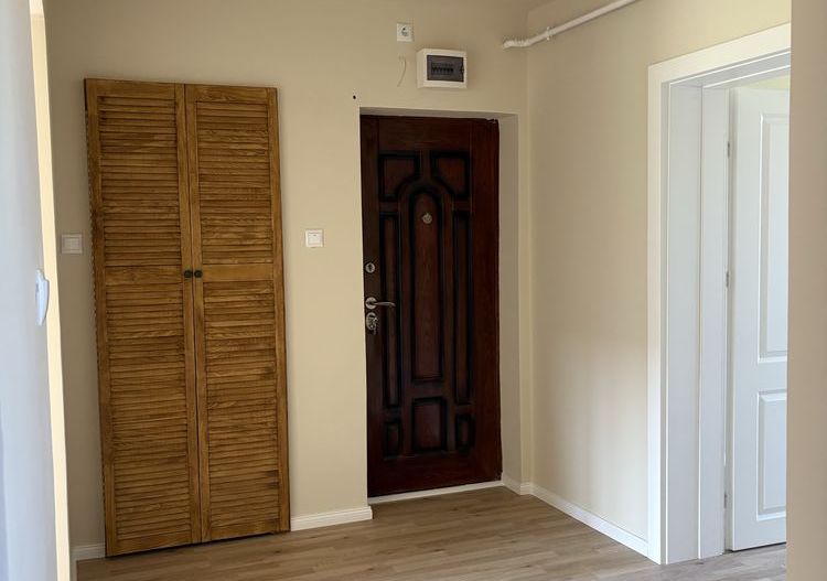 BRASADAS vinde ap 3 cam etaj 3/4 zona Burdea. - Poză 5