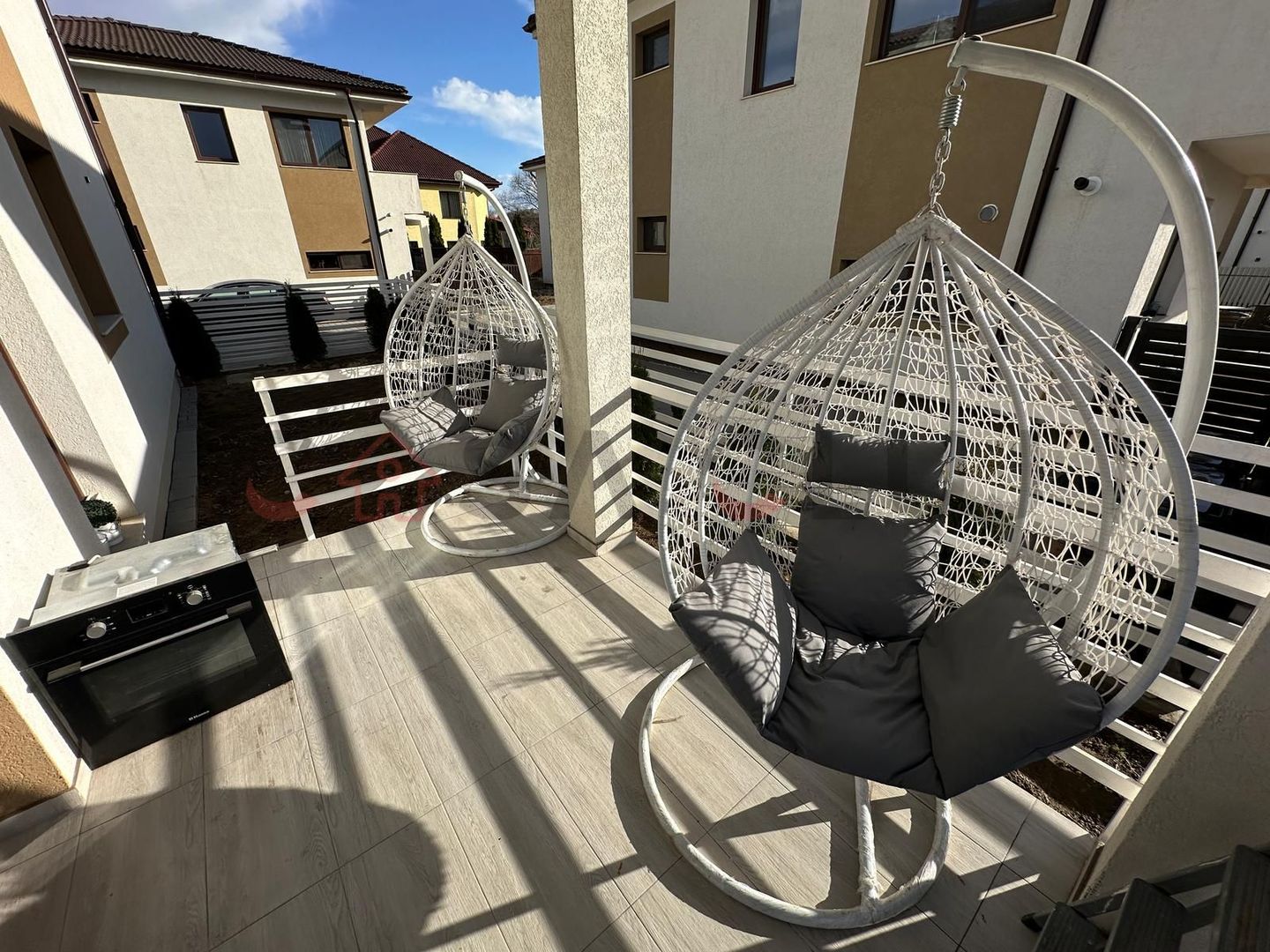 Casă premium de vânzare , Chinteni , la cheie - Poză 32