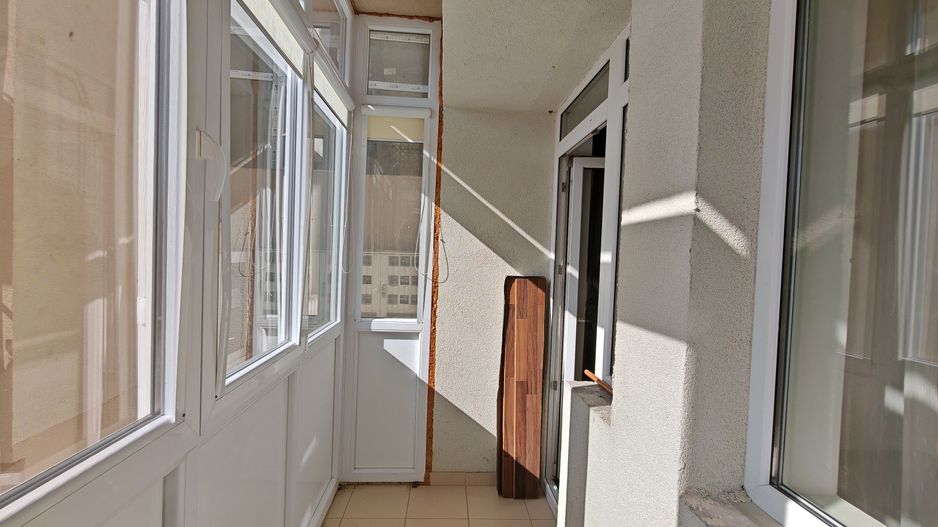 Vanzare apartament doua camere+parcare, Berceni-Oltenitei - Poză 8
