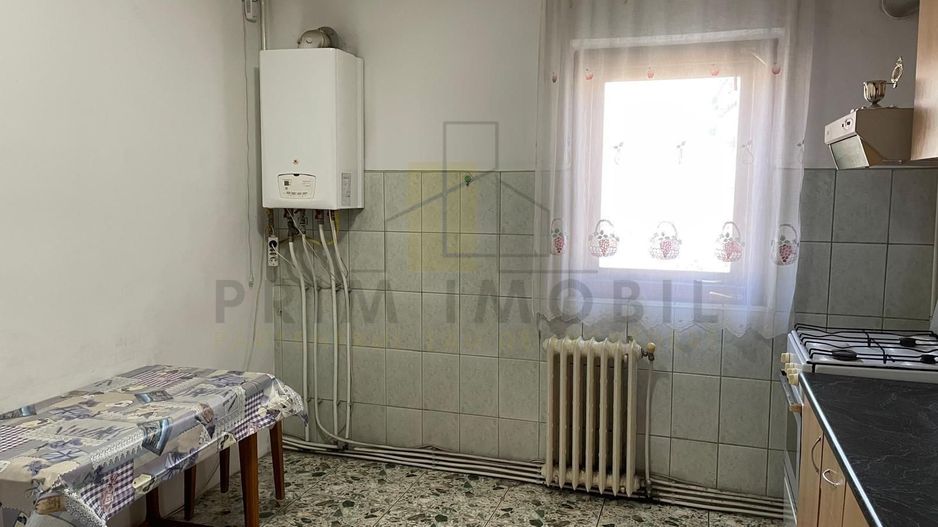 2 camere decomandat | Gara - Arcu | Mobilat și utilat | Aproape de UMF - Poză 3