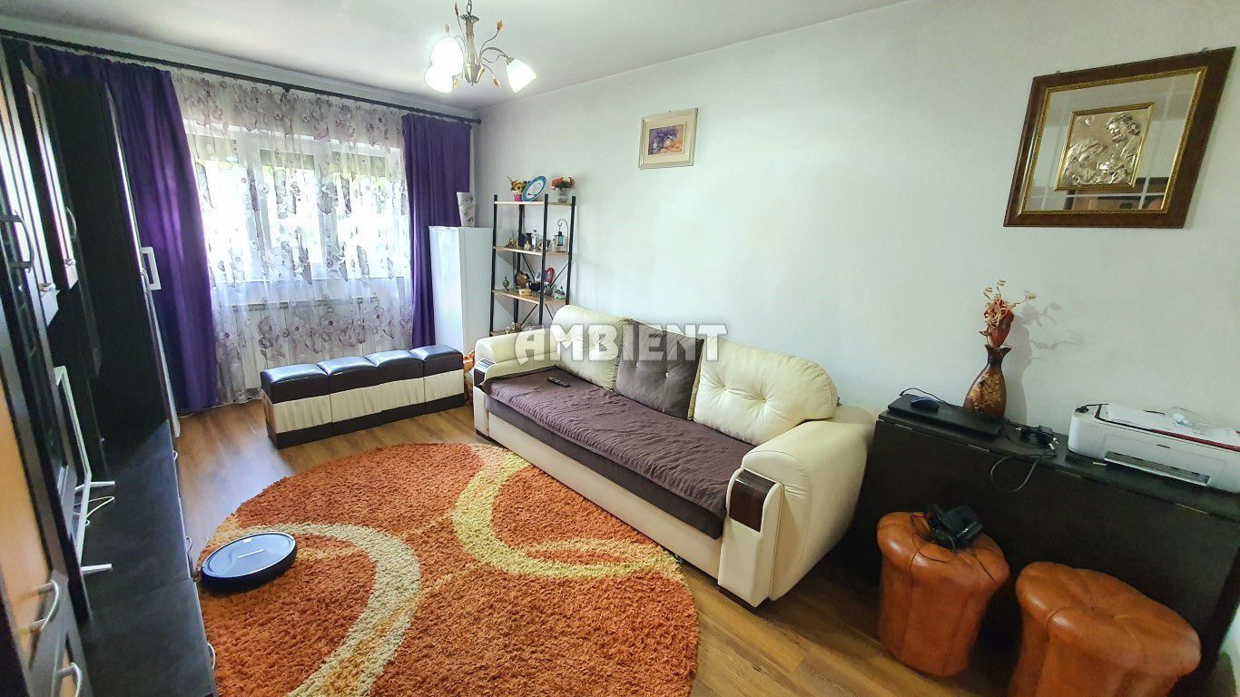 Apartament 3 camere, etaj 4, zona CARTIER; - Poză 1