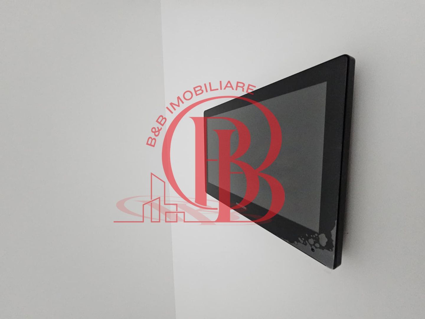 4 camere finalizat Complex Premium-piscina - pista alergare in incinta - Poză 23