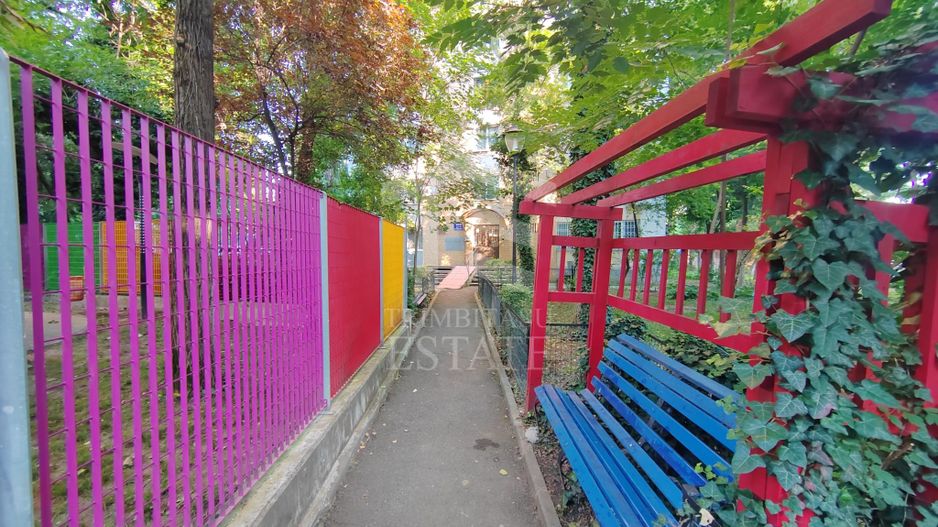 Berceni Piata Berceni 2 camere pret de garsoniera - Poză 1