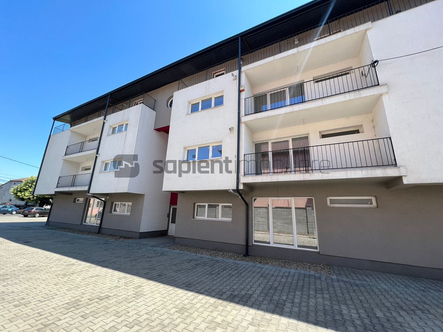 Sapient | Clădire P+2E+M în zonă semicentrală - Poză 1