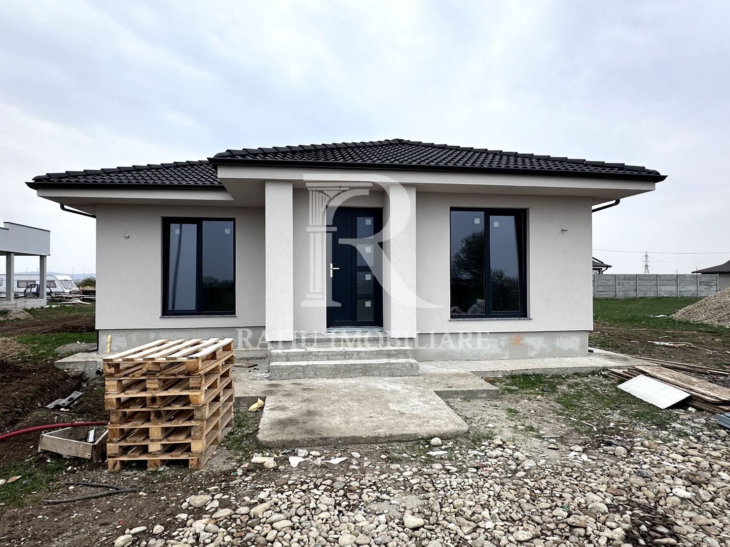 Casa semifinisata | Santandrei | Bihor - Poză 1