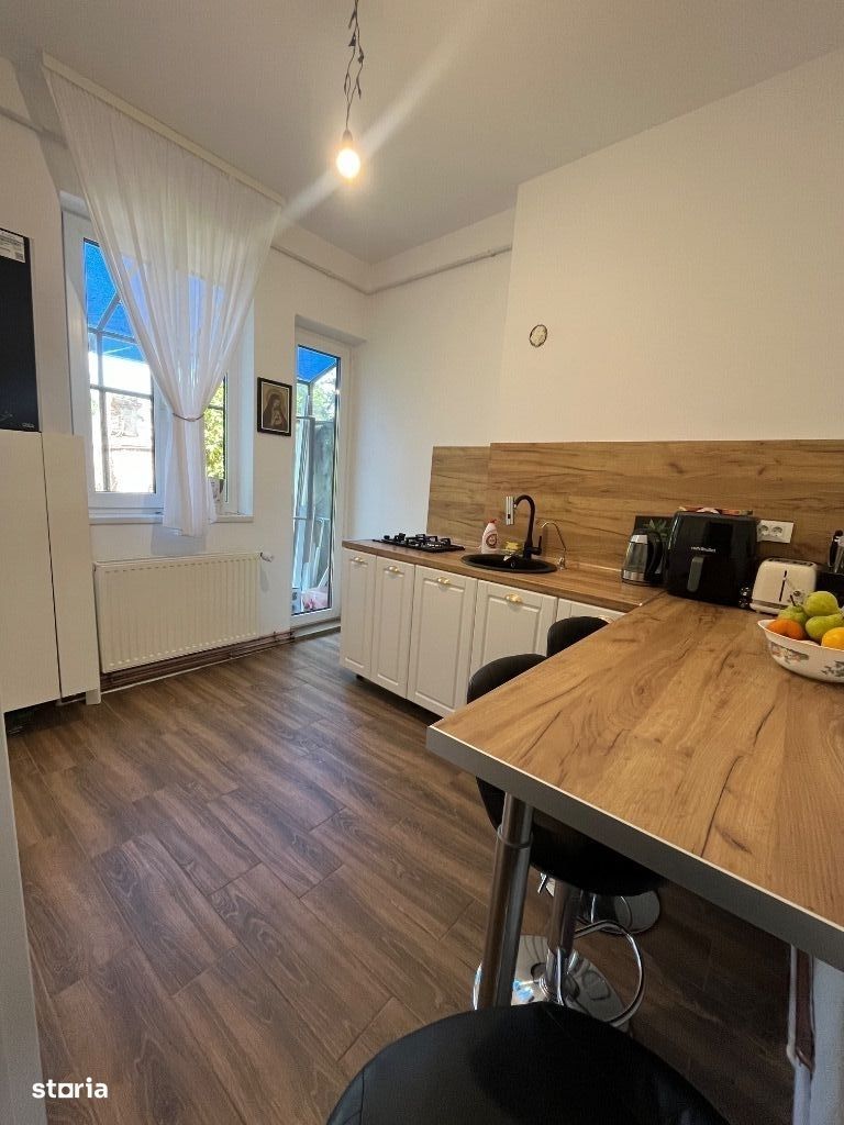 Vila  Centrul Bucurestiului - Parcul Carol - Poză 3