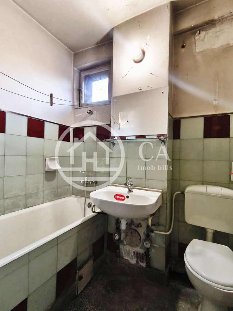 Apartament cu 4 camere de vanzare in zona Dacia, Oradea - Poză 6