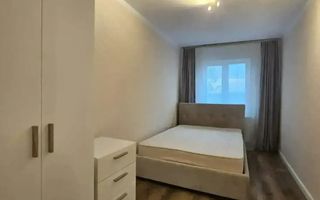 Apartament cu 3 camere, renovat, centrala proprie-Pet Friendly - Poză 3