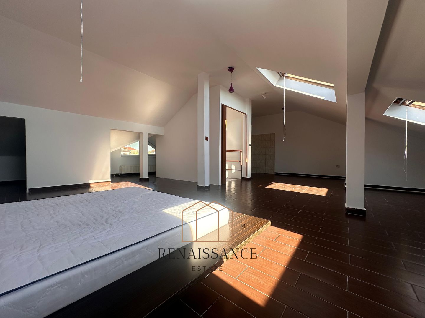 Lipovei Casa Individuala cu Piscina 6 Camere 4 Bai | S+P+1E+M - 198mp - Poză 11