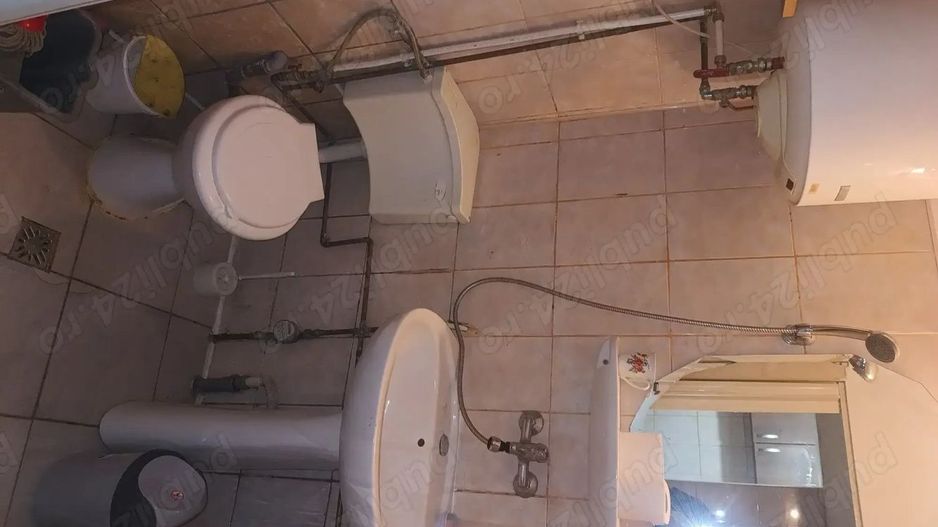 Garsoniera zona Buziasului - Poză 6