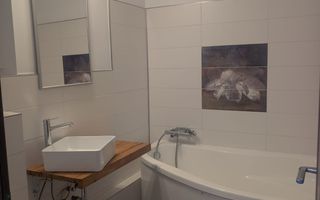 Închiriere 3 Camere, 90mp, Rahova - Sebastian, Centrală Proprie - Poză 9