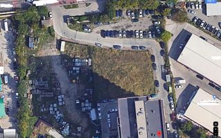 Teren Intravilan ***4.854 mp*** 2S+P+14E // Drumul Taberei - Poză 1