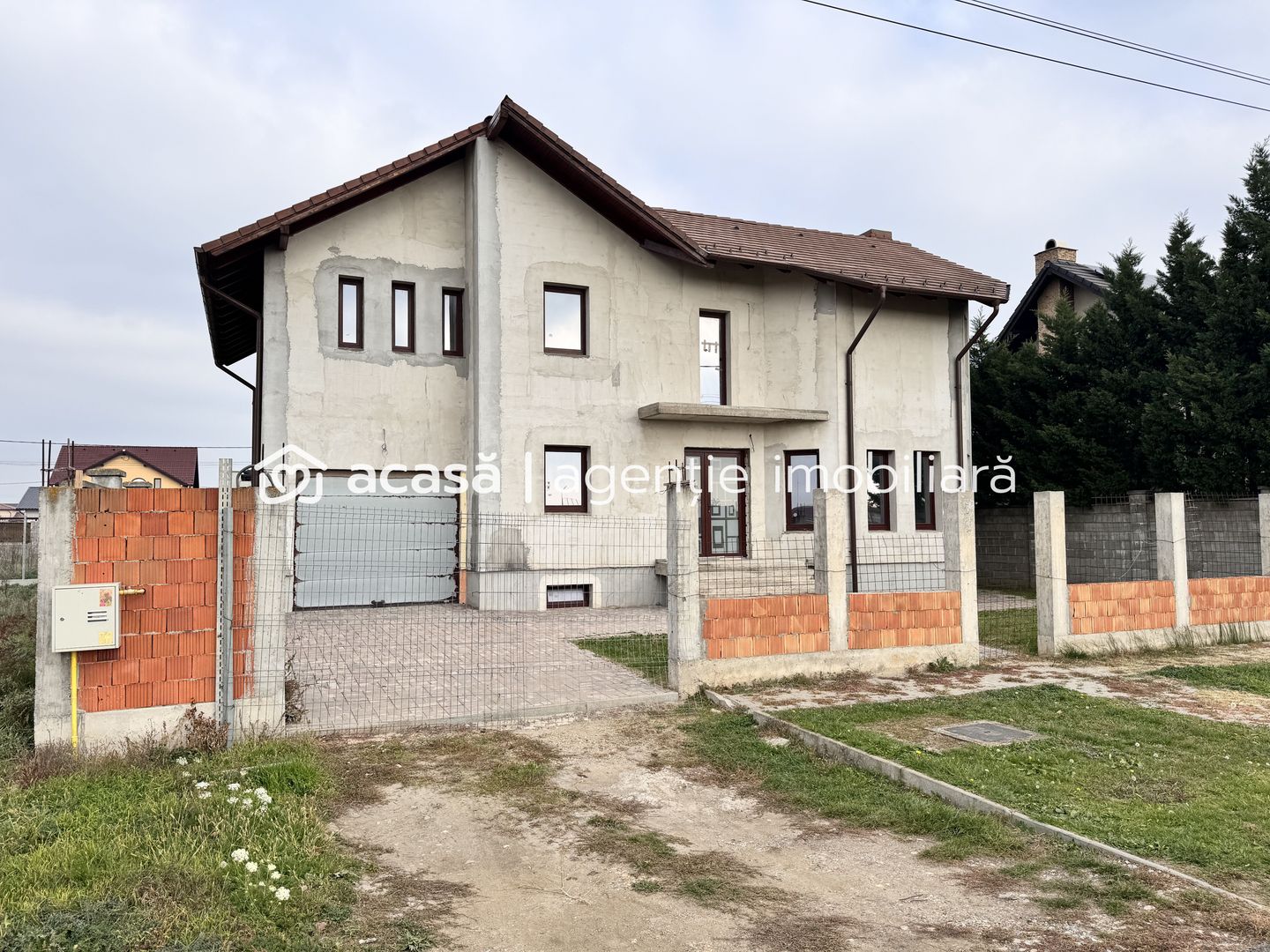 Vilă unică, gata să devină locuința ta de vis, în Livada. - Poză 14