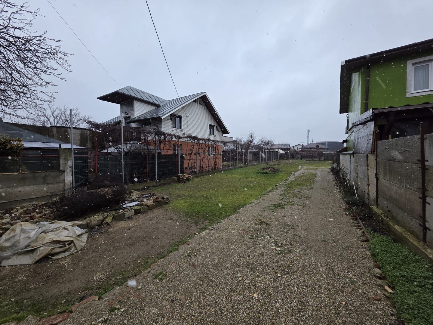 Teren Dobroiesti - Poză 3