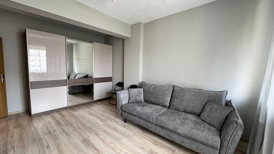 Ap 2 camere, decomandat, loc parcare subteran, prima Inchiriere - Poză 9