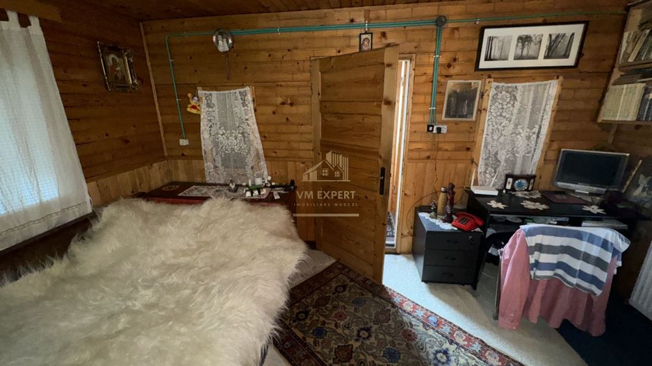 CASA DE VACANTA ZONA RUCAR - POSADA - Poză 9