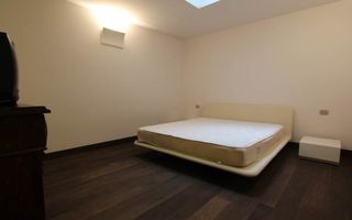 Apartament cu 3 camere de închiriat în zona P-ta Unirii - Poză 5