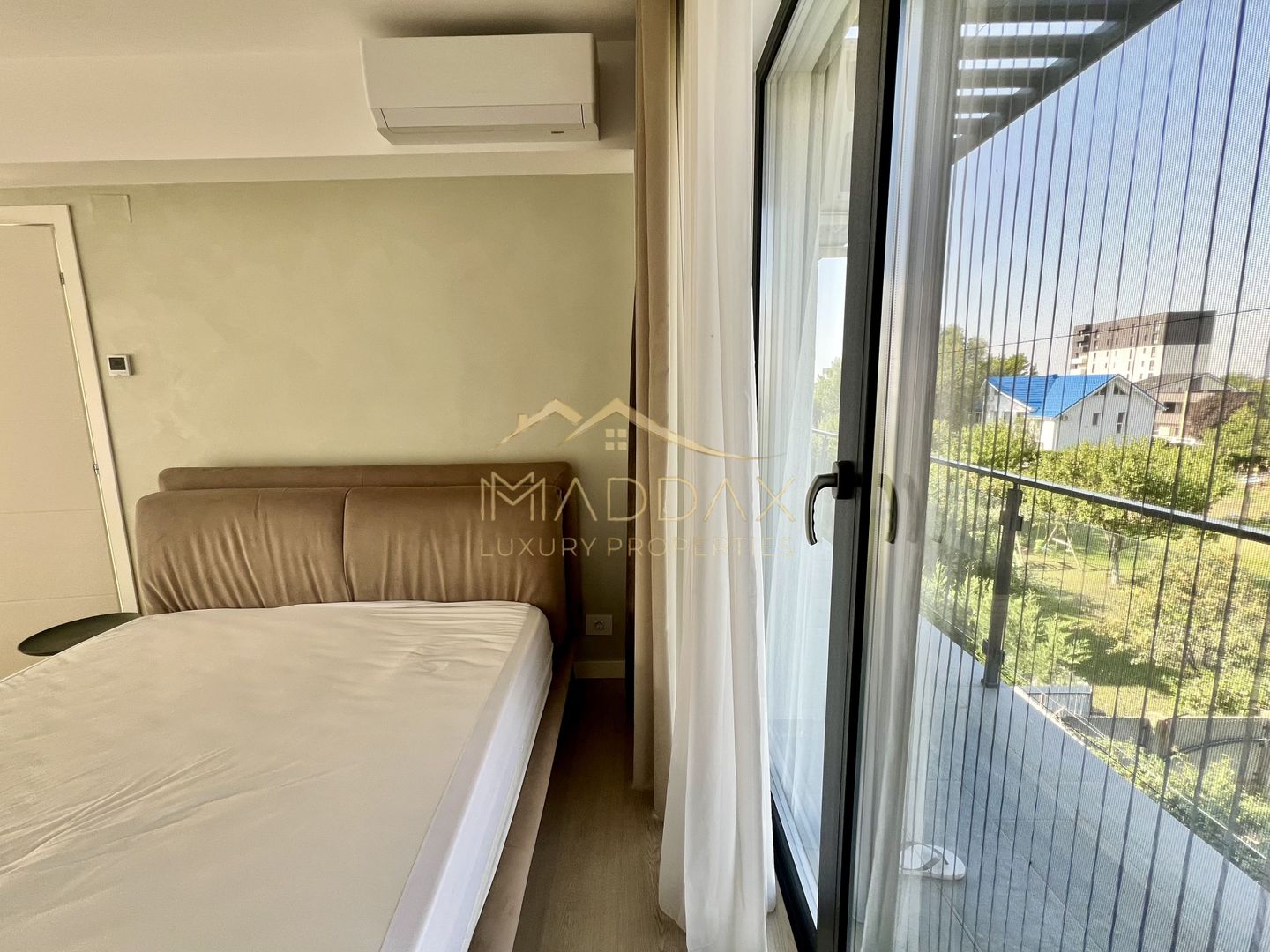 Vila LUX **5 camere**3 locuri parcare** Complex NOU//Sisesti - Poză 31