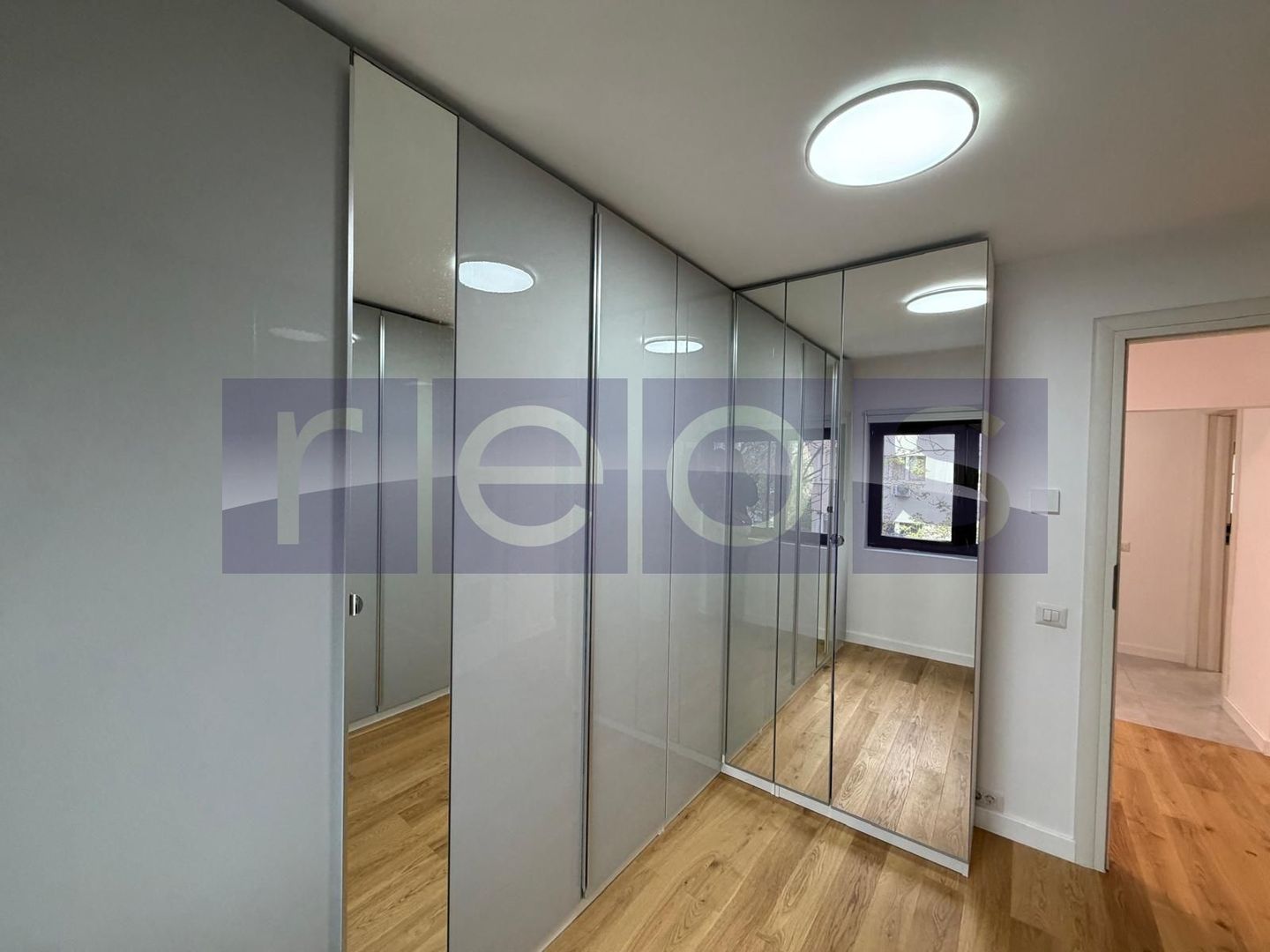 VANZARE APARTAMENT DEOSEBIT | 4 CAMERE | AVIATIEI | 83MP | MOBILAT LUX - Poză 13