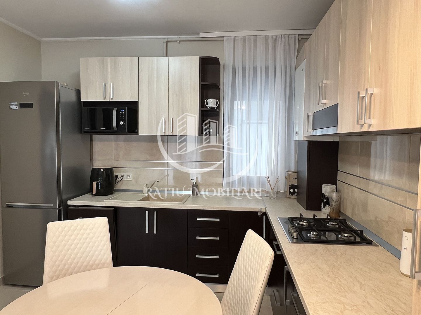 Apartament cu 2 camere | Ascensor | Loc de parcare | Cantemir | Oradea - Poză 5