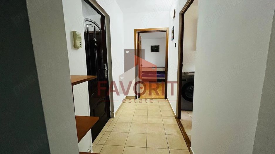 Decomandat. Etaj intermediar. 2 balcoane. - Poză 3