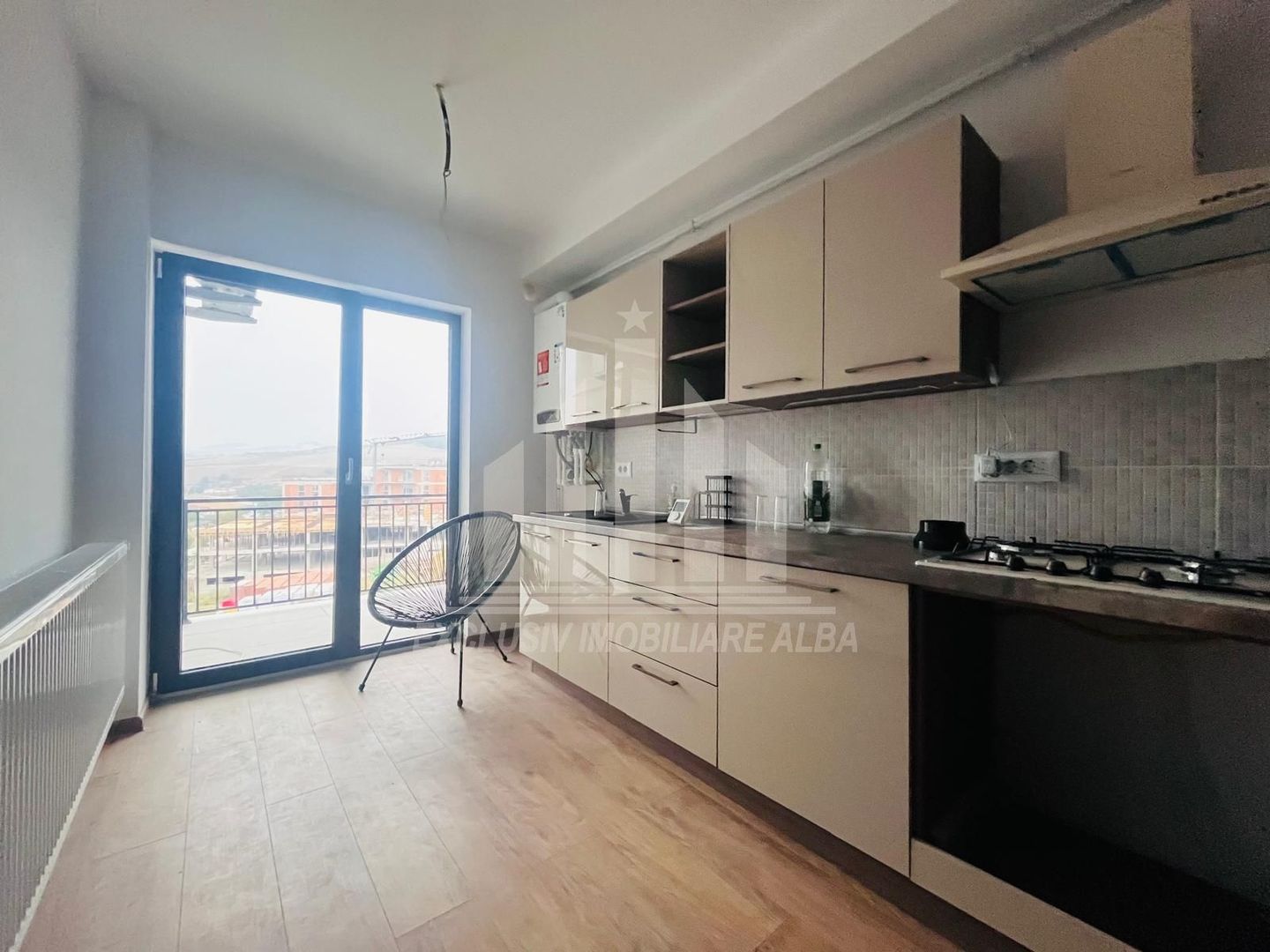 Apartament cu 2 camere, Cetate, Bloc Nou - Poză 1