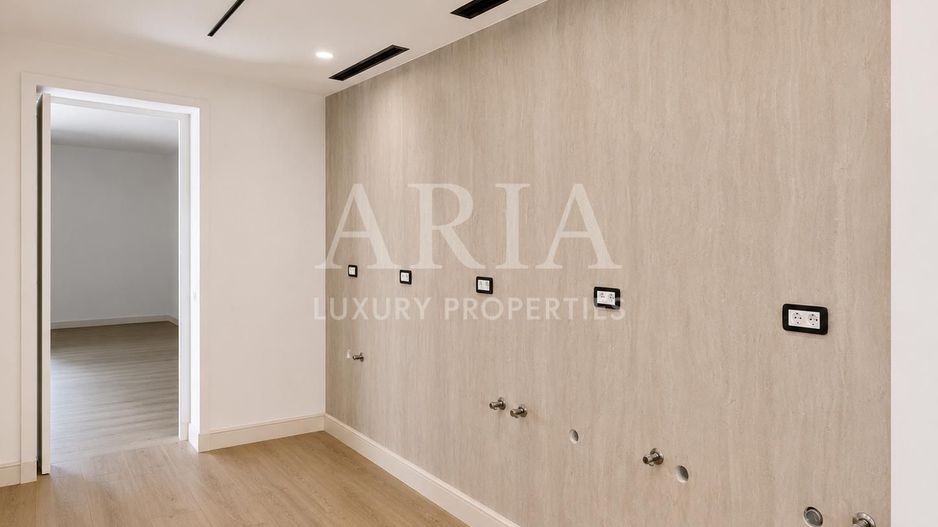 Ultra-Luxury Villa | near FOREST| POOL | - Poză 41